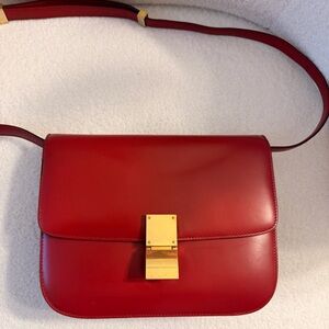 Celine Medium Classic Box Crossbody bag